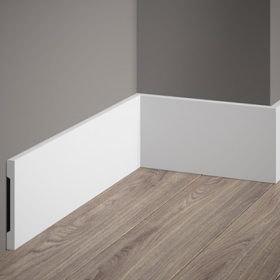 Плинтус напольный Декомастер A 163