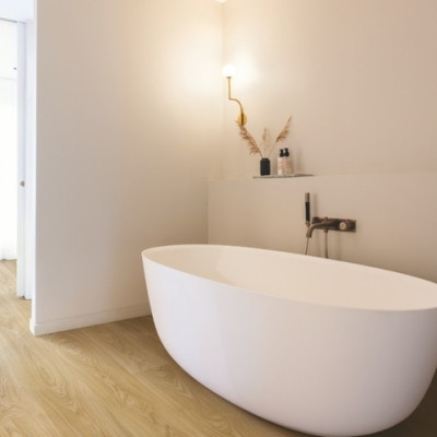 Ламинат Quick Step Classic Дуб теплый натуральный премиум CLH4095