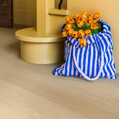 Ламинат Quick-Step Impressive IM 3105 Доска белого дуба лакированная