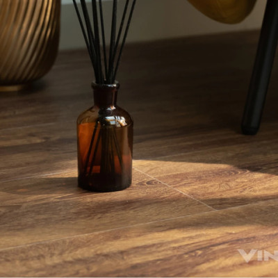 Виниловый ламинат Vinilam 7899-EIR Дуб Турин